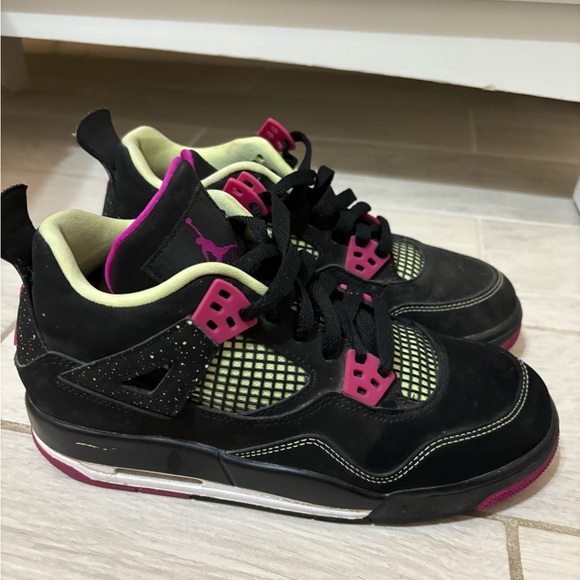 Fuscia Jordan 4s - Picture 3 of 5